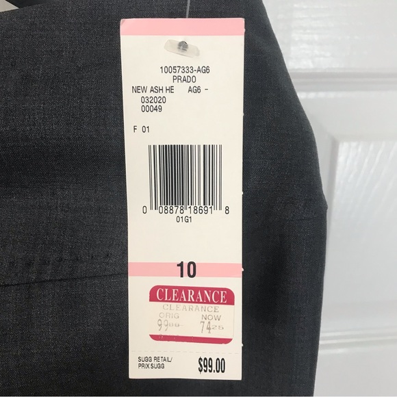NWT Jones New York charcoal gray, lined, pencil skirt. Size 10. Dry clean only. - Picture 11 of 14